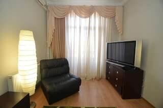 Апартаменты Apartments in the city center on Sobornaya Street Николаев Улучшенные апартаменты-13
