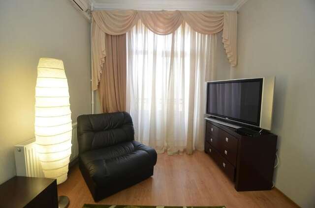 Апартаменты Apartments in the city center on Sobornaya Street Николаев-17