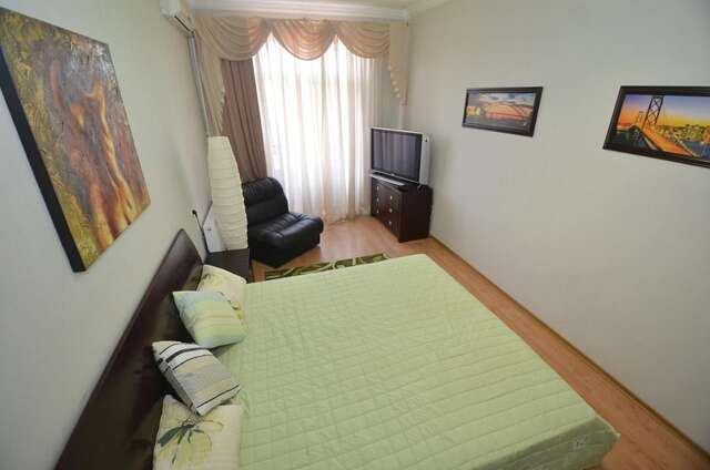 Апартаменты Apartments in the city center on Sobornaya Street Николаев-4